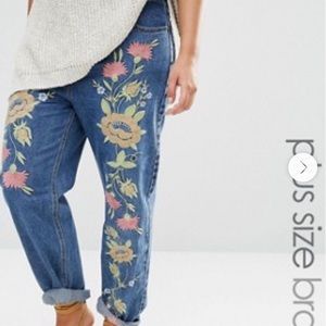 Alice and You Plus size embroidered jeans